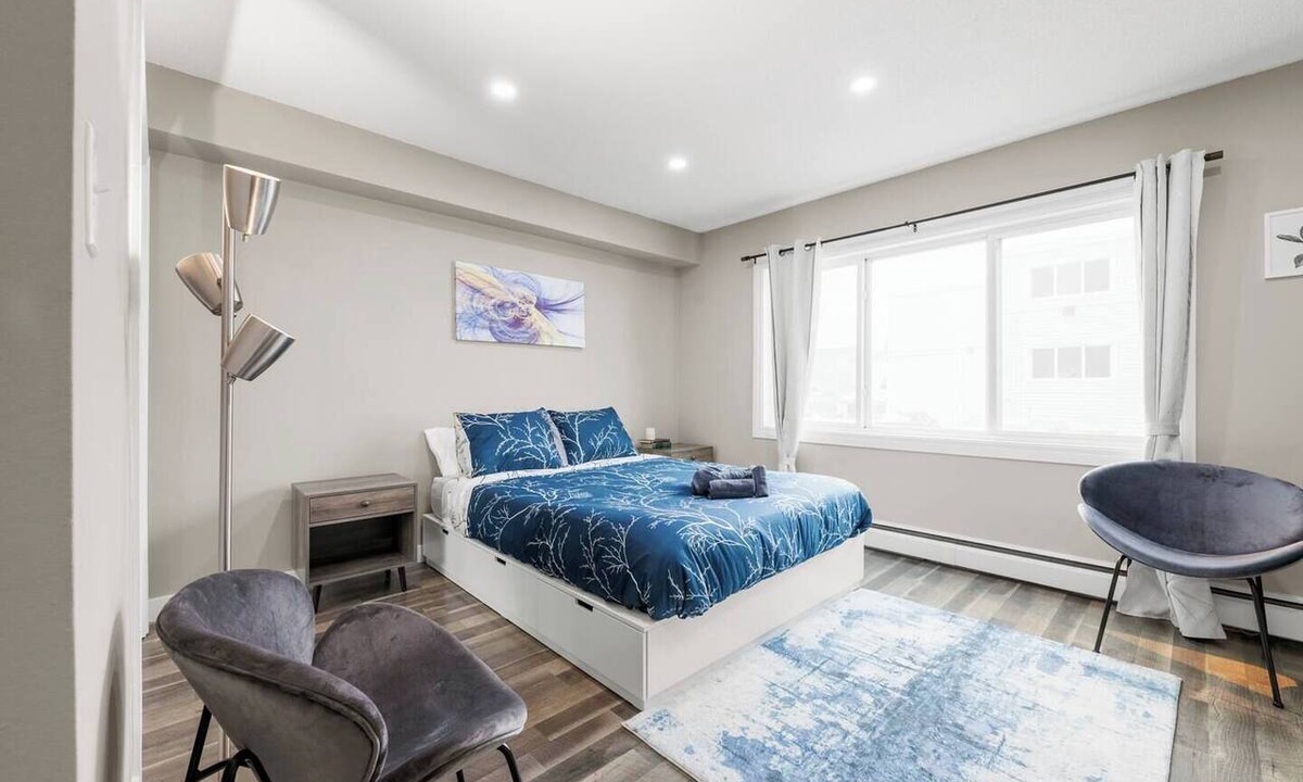 North Central Edmonton Apartment | Modern & Unique Studio Unit