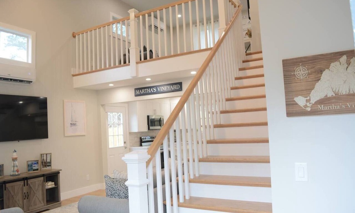 Oak Bluffs House | New 2 min from Circuit ave