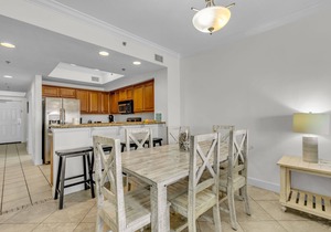 Gulf Front - Steps to the Beach - Aug/Sep Discounts, Book Your 5 Star Stay Now! in Gulf Shores