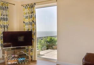 Seacliff in West Bay