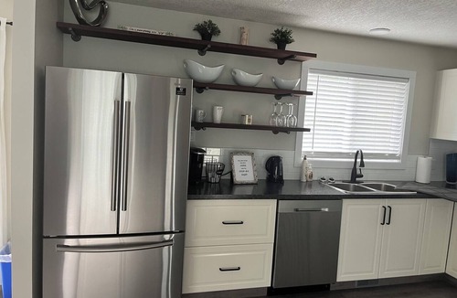 Grande Prairie House | 4 bedroom 2 bathroom home/Pet Friendly