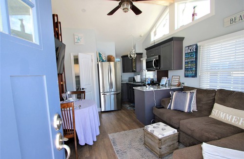 East Sandwich Cottage | Beachland G
