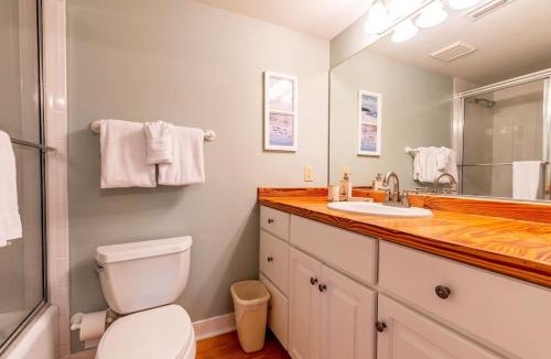 Saint Simons Island House | Centennial Coast Cottage - with Heated pool