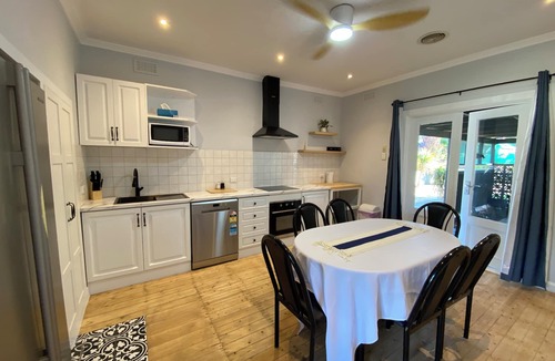 Long Gully House | Central 1940s Bendigo Home Hamptons Heritage Reno