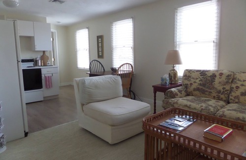 Chatham Condo | Charming Downtown Chatham