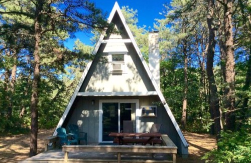Wellfleet Cottage | Cottages at the Even'tide Resort