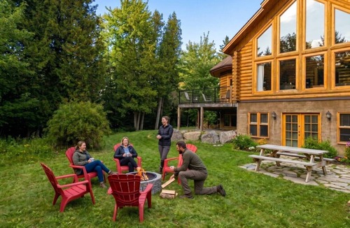 Fiddler Lake Resort Ski Chalet | Fiddler Lake 72 | Private spa, pool table & Pool