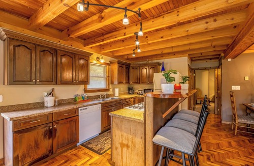 Mountain Base House | Hideout near Snowshoe, WV