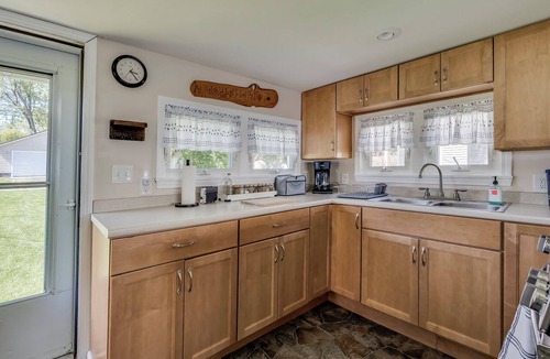 Dexter Cottage | Pillar Point Getaway