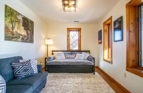 Mountain Base House | Skywalker Meadow 3 BR Home: True Retreat!