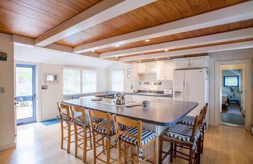 Nantucket Town House | Ten min. walk to Main St. Perfect for families/groups. Gorgeous enclosed yard.