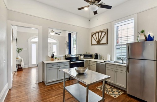 Seventh Ward House | The Big Blue House