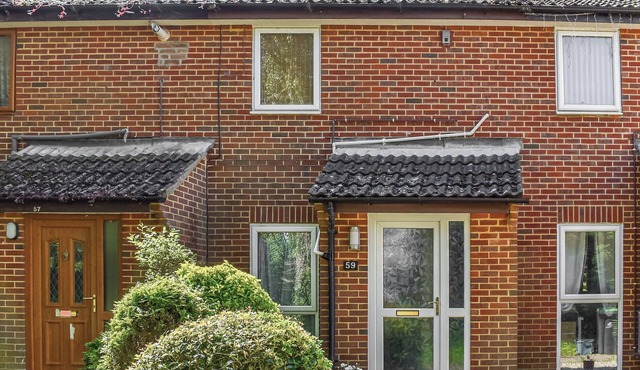 2 bedroom accommodation in Verwood in Verwood