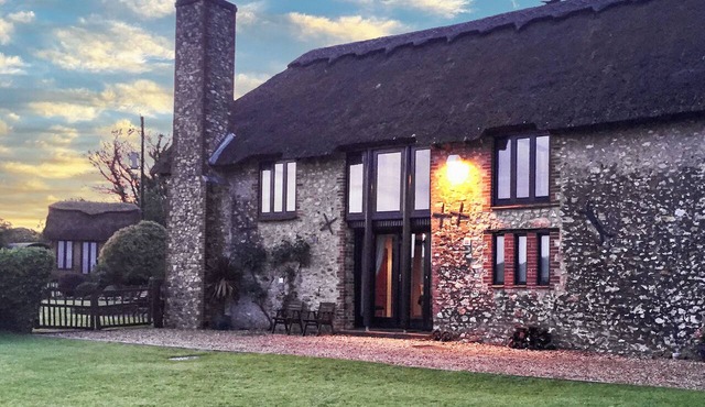 5 bedroom accommodation in Wooton Fitzpaine, near Charmouth in Bridport