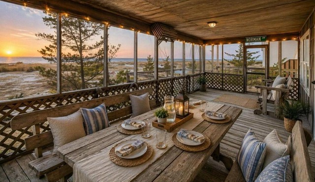 Beach front 3 Bedroom home home in Milton