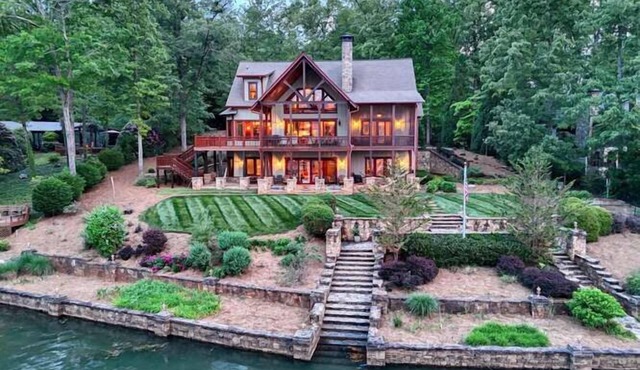 Bellissimo at Lake Chatuge by Chatuge Home Concierge | Elegant Lakefront Retreat · Private Dock · Hot Tub · Shuffleboard in Hiawassee
