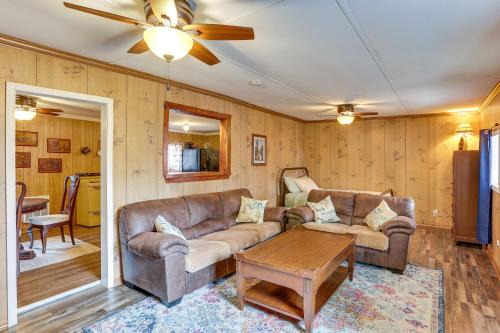 Brodies Landing Cottage about Half Mi to Lick Creek! in Parsons