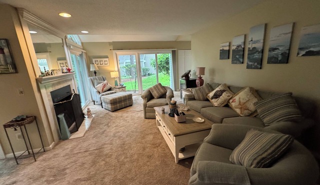 Charming 3-bedroom condo in Endicott Village at Ocean Edge Resort & Golf Club in Brewster