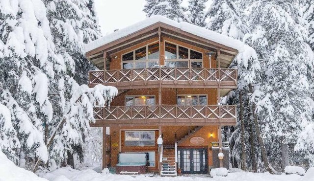 Chateau Cervin | Steps to Lifts | Game Room in Girdwood