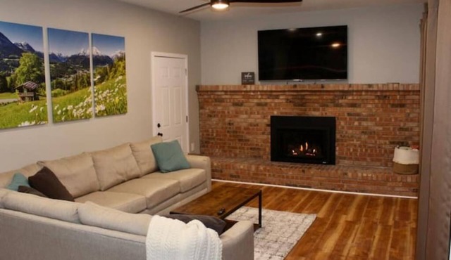 Clean, Comfortable & Close to Downtown Frankenmuth in Frankenmuth