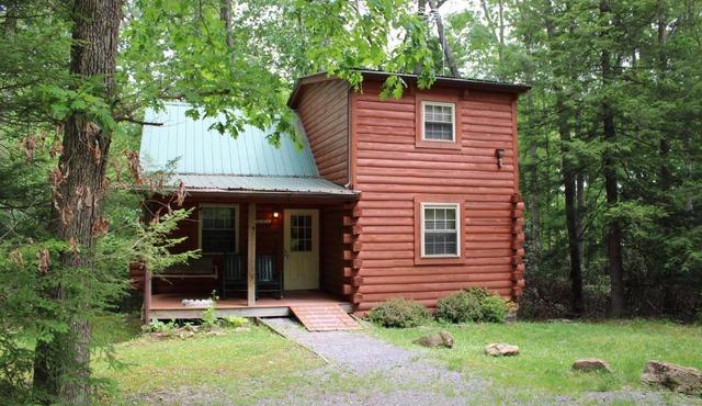 Country Road Cabins in Hico
