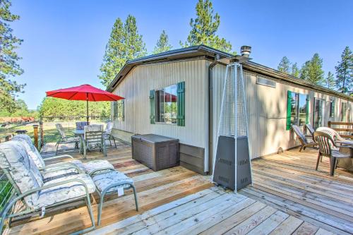 Cozy Chiloquin Retreat < 30 Mi to Crater Lake! in Chiloquin