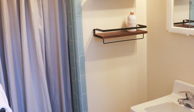 Cozy, Coastal, Central, Kid/Dog Friendly Home in Brunswick
