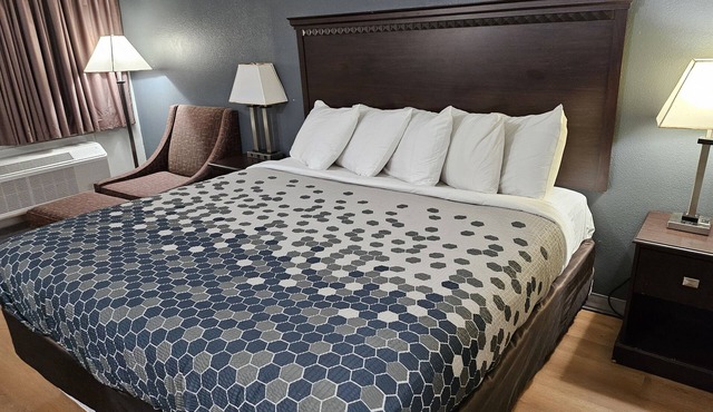 Econo Lodge Biltmore in Asheville