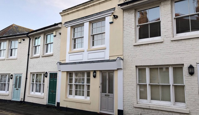 Harbour Mews: Central Whitstable, Free Parking, Fast WiFi in Whitstable