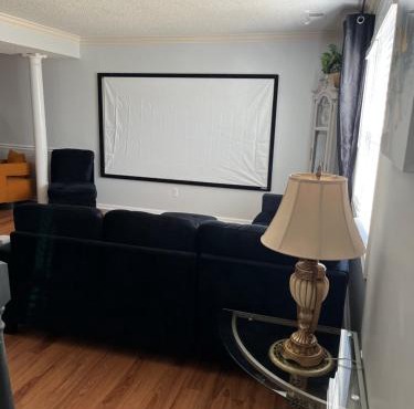 Jolly Accommodations & Suite-Sleeps 10 in Memphis