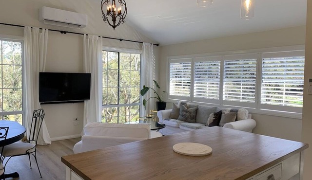 Josephine’s Cottage – A Romantic Retreat for Couples & Their Pets in Wentworth Falls