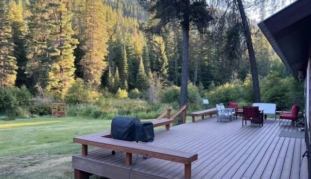 Lamb Creek Resort in Priest Lake