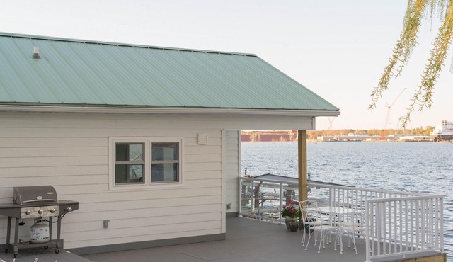 Lily Pad, a Door County Waterfront Cottage in Sturgeon Bay in Sturgeon Bay