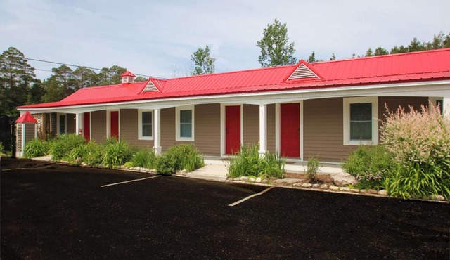 Mackinac Lake Trail Motel in Mackinaw City