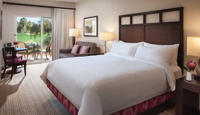 Marriott Shadow Ridge, Palm Desert Guest Room Kitchenette Coachella April 19-22 in Palm Desert