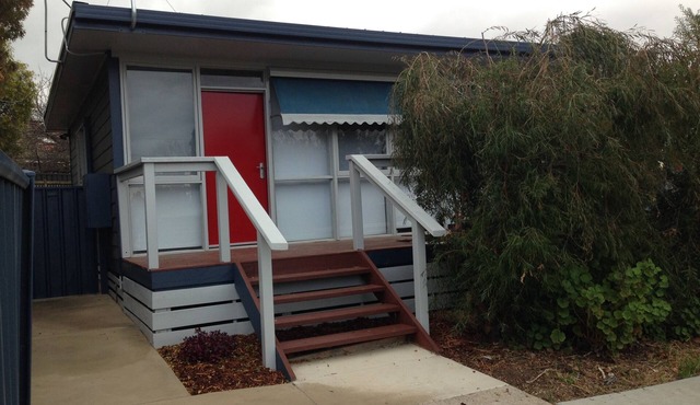 Moran Street, Child and Pet Friendly, Walk to Art Precinct and Show Grounds. in Bendigo