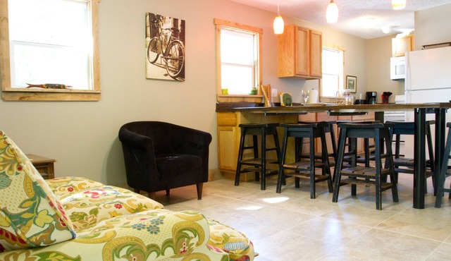 New River Loft, 3224 Court St. Fayetteville. Come enjoy the Gorge. in Fayetteville
