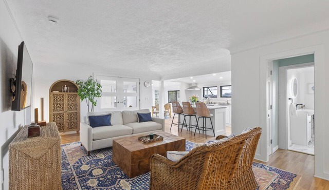 Oceanfront Stay on Plum Island Sound in Ipswich