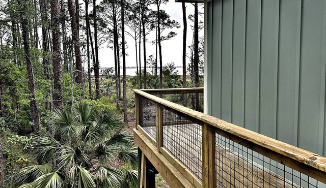 Panacea Treehouse⭐️ Quiet Waterfront- Boat Friendly Old Florida Experience in Panacea
