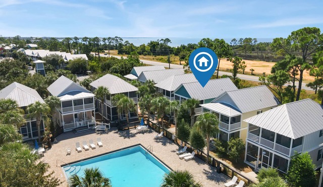 Pool Front Retreat! Barefoot Bliss is a 2BD/2.5BA cottage w/3 pools, 1 mile from Windmark Beach! in Port St. Joe