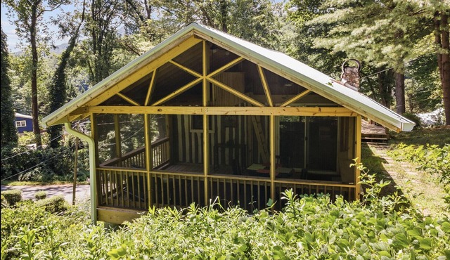 POWER AND WATER AVAILABLE in Chimney Rock