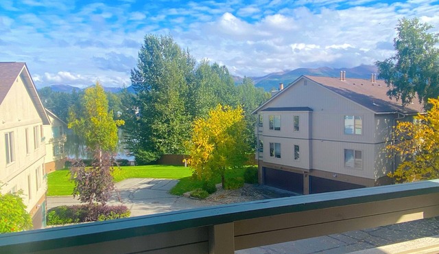 Reflection Lake in UMED District: a tranquil setting in midst of an active city in Anchorage