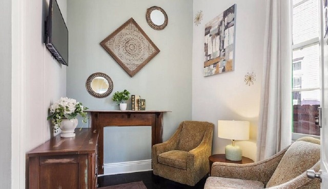 RENOVATED Suite in the heart of New Orleans in New Orleans