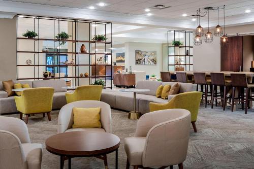 Sheraton Suites Market Center Dallas in Dallas
