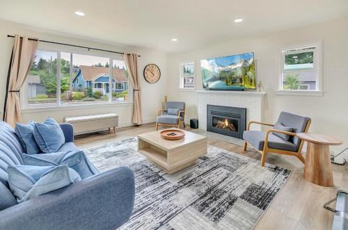 Spacious Comfy Home 2br, 2ba - 9 min to Tacoma Dome in Tacoma