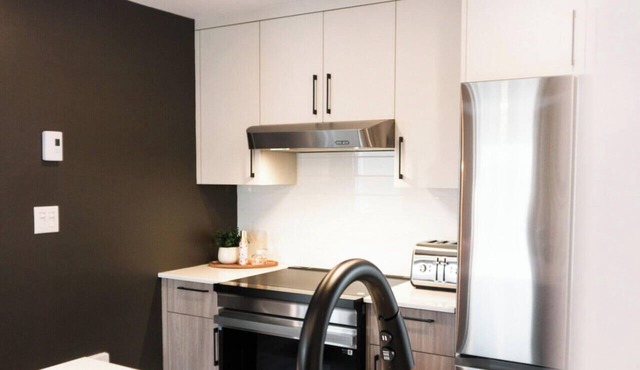 Studio 21 charme et confort au coeur de Magog in Magog