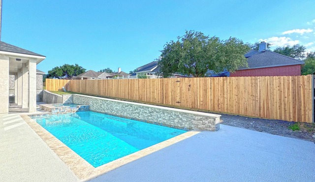 Stylish Retreat near Park & Beach-Designer Kitchen in Corpus Christi