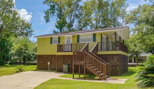 Walk to Beach! Water-View Fairhope Retreat in Fairhope