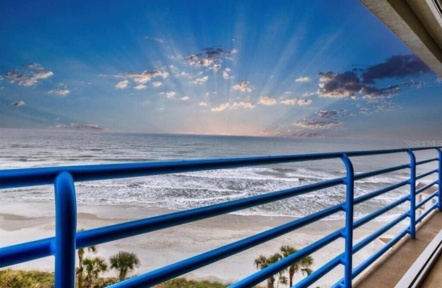 Oceanwalk Smyrna Beach 
