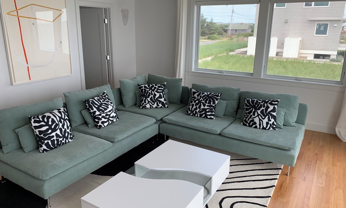 North Truro House | Spectacular Newly Constructed 3-Bedroom Beachfront Home in North Truro 408